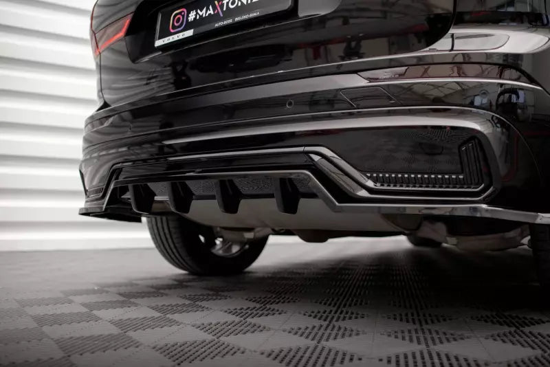 Maxton Design Heckdiffusor DTM Look für Volvo XC60 R-Design Mk2 Facelift 2021- Hochglanz schwarz – Ansicht 4
