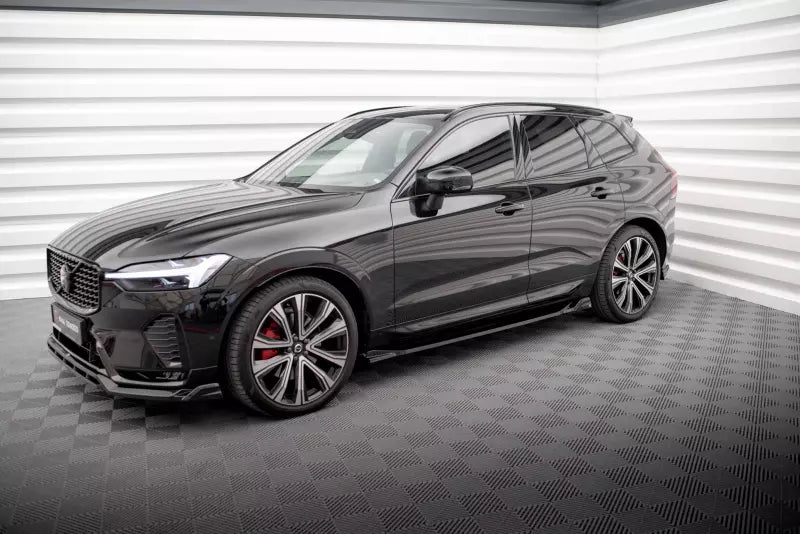 Maxton Design Seitenschweller (Paar) für Volvo XC60 R-Design Mk2 Facelift 2021- Hochglanz schwarz – Ansicht 3