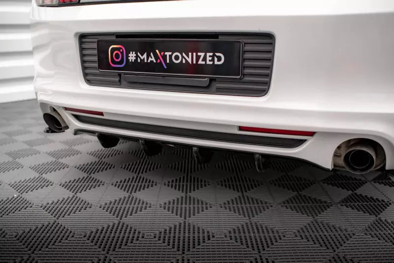 Maxton Design Heckdiffusor für Ford Mustang Mk5 Facelift Hochglanz schwarz – Ansicht 2