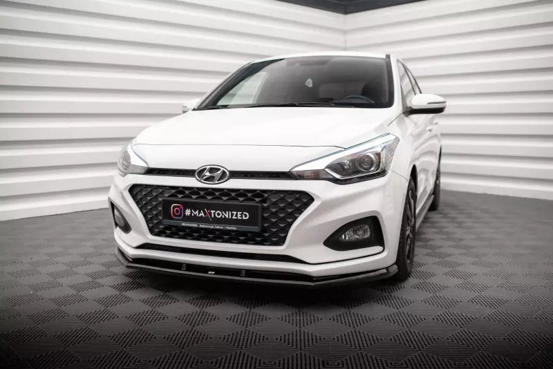 Maxton Design Frontlippe für Hyundai I20 Mk2 Facelift Hochglanz schwarz – Ansicht 1