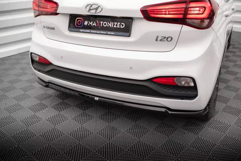 Maxton Design Heckdiffusor für Hyundai I20 Mk2 Facelift Hochglanz schwarz – Ansicht 1