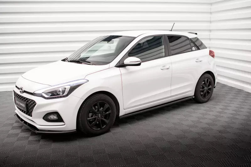 Maxton Design Seitenschweller (Paar) für Hyundai I20 Mk2 Facelift Hochglanz schwarz – Ansicht 2