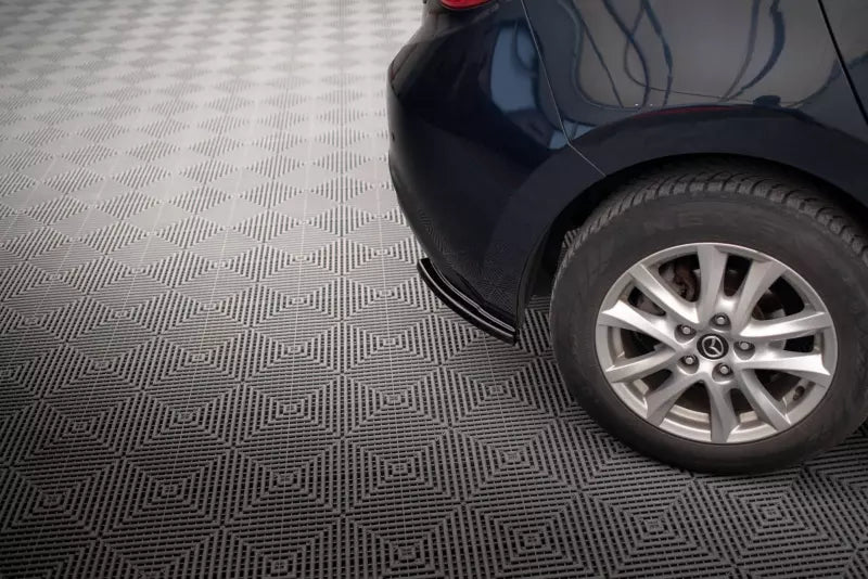 Maxton Design Diffusor Flaps für Mazda 3 Mk3 Hochglanz schwarz – Ansicht 3