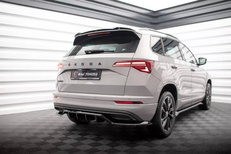 Maxton Design Heckdiffusor DTM Look für Skoda Karoq Sportline Mk1 Facelift Hochglanz schwarz – Ansicht 2