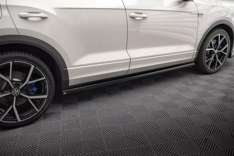 Maxton Design Seitenschweller (Paar) für VW T-Roc R / R-Line Mk1 Facelift Hochglanz schwarz – Ansicht 2