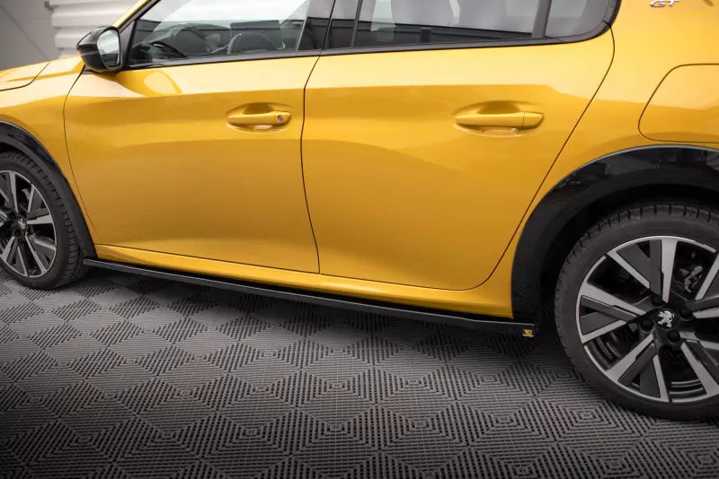 Maxton Design Seitenschweller (Paar) für Peugeot 208 GT Mk2 Hochglanz schwarz – Ansicht 3