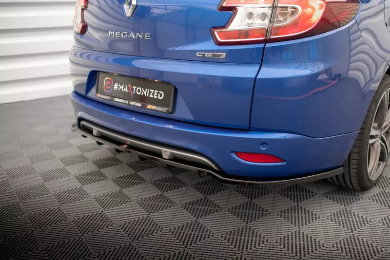 Maxton Design Heckdiffusor DTM Look fürRenault Megane GT Line Grandtour Mk3 Facelift Hochglanz schwarz – Ansicht 3