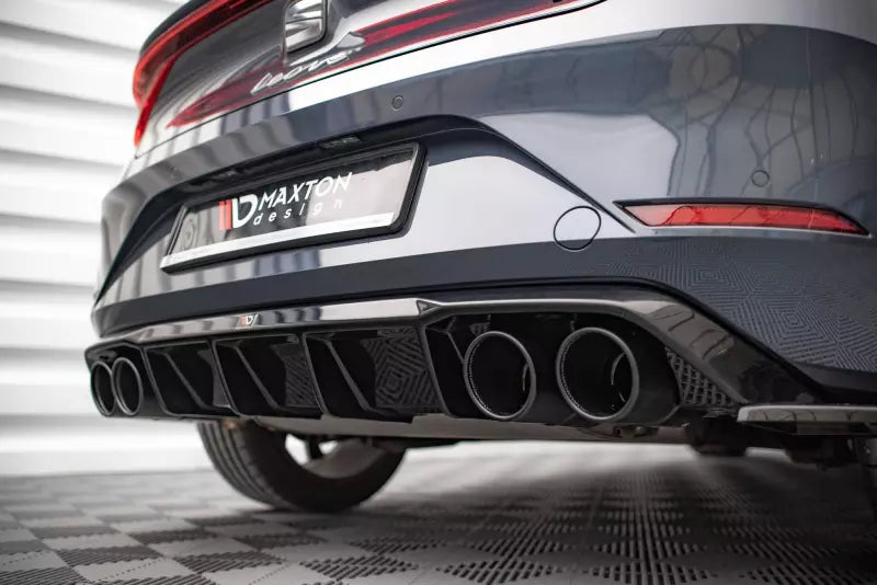 Maxton Design Heckdiffusor mit Sportauspuff Attrappe Chrom für Seat Leon FR Hatchback Mk4 – Ansicht 1