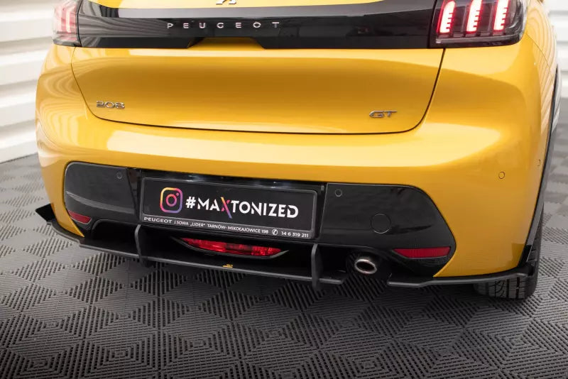 Maxton Design Street Pro Heckdiffusor für Peugeot 208 GT Mk2 schwarz mit Hochglanz Flaps – Ansicht 1