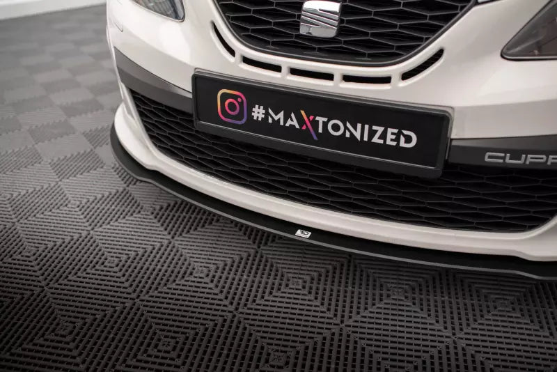 Maxton Design Street Pro Frontlippe für Seat Ibiza Sport Coupe Mk4 schwarz matt – Ansicht 3
