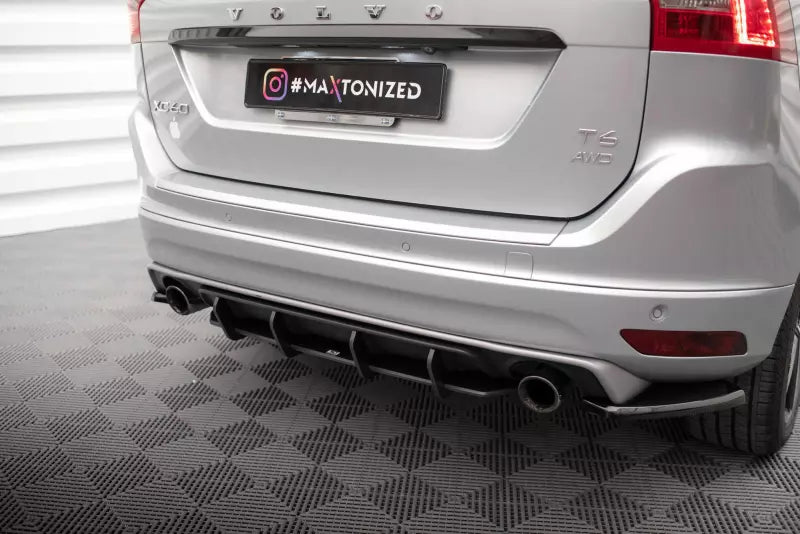 Maxton Design Street Pro Heckdiffusor für Volvo XC60 R-Design Mk1 Facelift 2013-2017 Schwarz – Ansicht 2