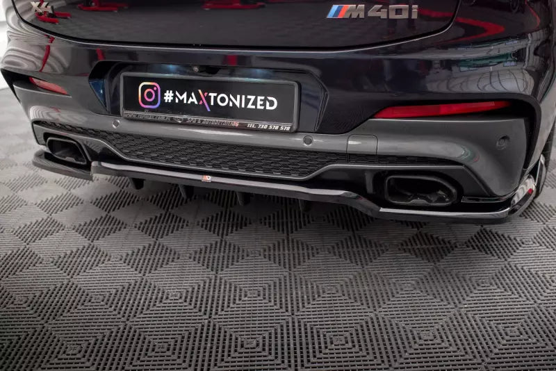 Maxton Design Heckdiffusor V.2 DTM Look für BMW X4 M-Paket G02 Hochglanz schwarz – Ansicht 2