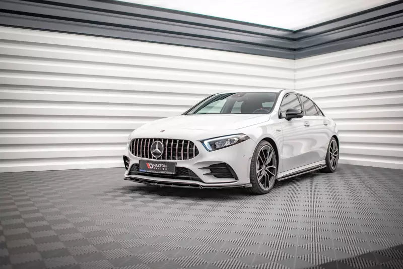 Maxton Design Frontlippe V.4 für Mercedes A35 AMG / AMG-Line W177 Hochglanz schwarz – Ansicht 3