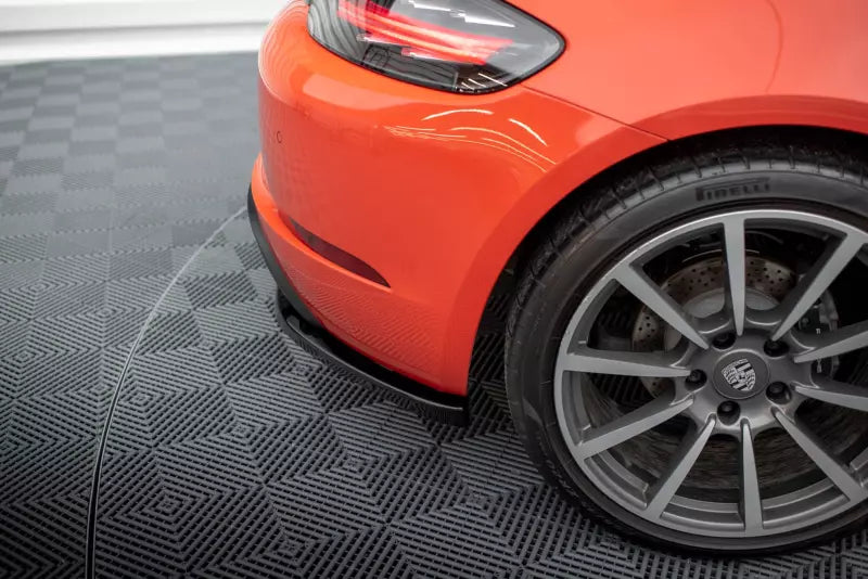 Maxton Design Diffusor Flaps für Porsche 718 Cayman 982c Hochglanz schwarz – Ansicht 2