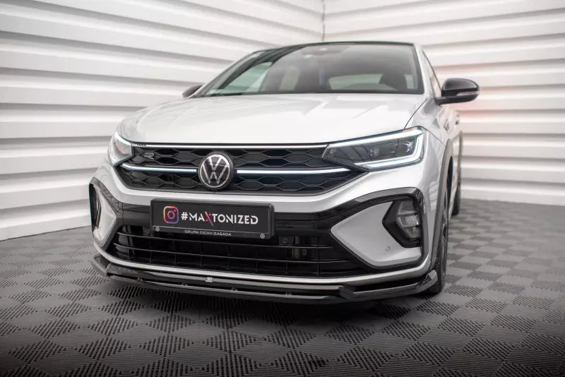 Maxton Design Frontlippe für Volkswagen Taigo R-Line Mk1 Hochglanz schwarz – Ansicht 1