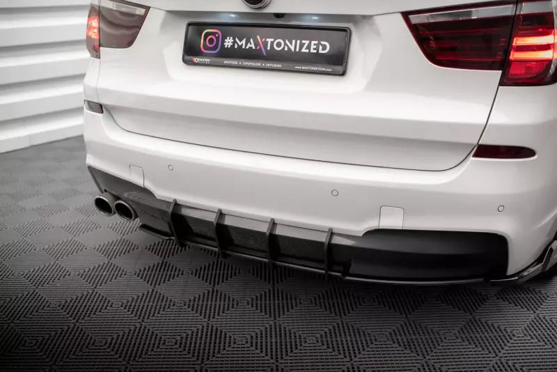 Maxton Design Street Pro Heckdiffusor für BMW X3 M-Paket F25 Schwarz – Ansicht 1