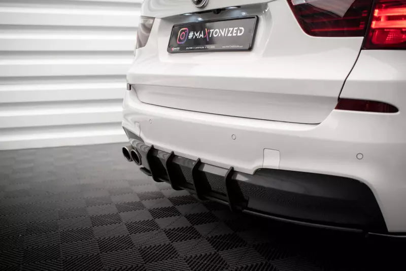 Maxton Design Street Pro Heckdiffusor für BMW X3 M-Paket F25 Schwarz – Ansicht 3