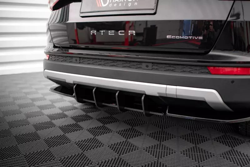 Maxton Design Street Pro Heckdiffusor für Seat Ateca Mk1 Schwarz – Ansicht 2