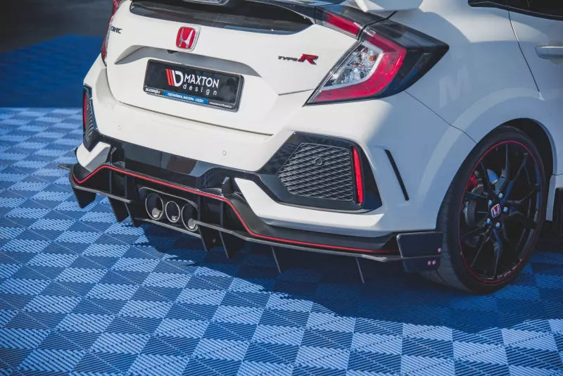 Maxton Design Street Pro Heckdiffusor für Honda Civic Type-R (FK8) – Ansicht 3