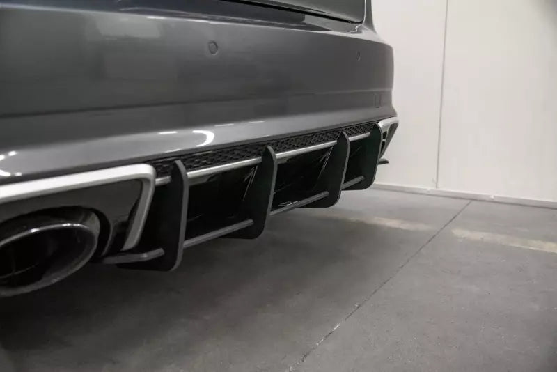 Maxton Design Street Pro Heckdiffusor V.3 für Audi RS3 8V Sportback – Ansicht 3