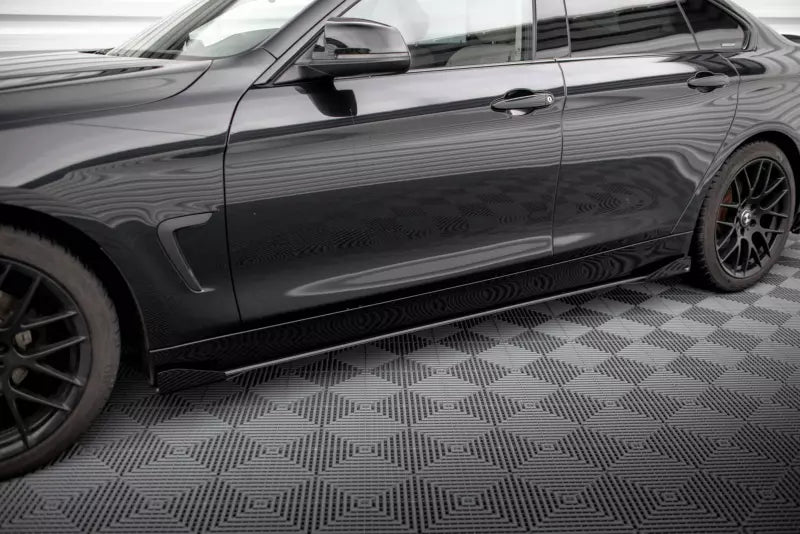 Maxton Design Street Pro Seitenschweller (Paar) mit Flaps für BMW 4er Gran Coupe F36 Schwarz Rot – Ansicht 4