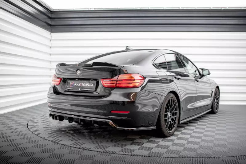 Maxton Design mittlerer Heckdiffusor für BMW 4er Grand Coupe F36 Hochglanz schwarz – Ansicht 2