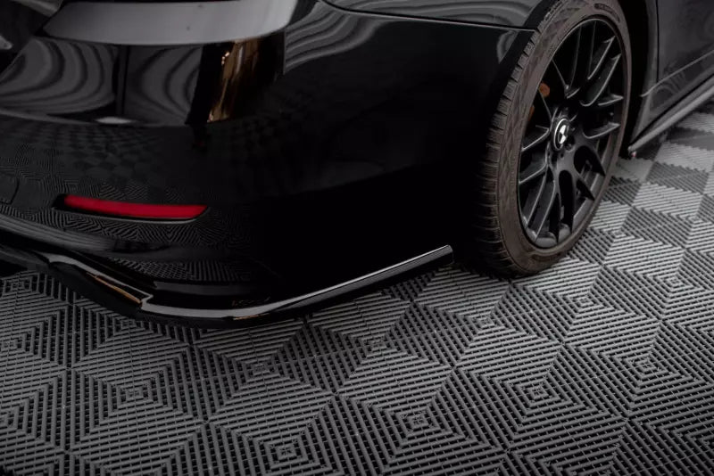 Maxton Design mittlerer Heckdiffusor für BMW 4er Grand Coupe F36 Hochglanz schwarz – Ansicht 4