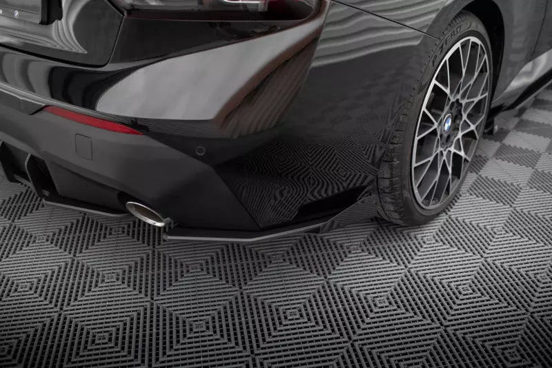 Maxton Design Street Pro Diffusor Flaps für BMW 2 Coupe G42 Hochglanz schwarz matt schwarz mit Hochglanz Flaps – Ansicht 1