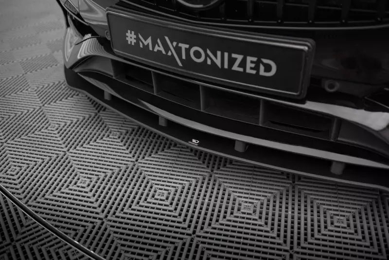 Maxton Design Street Pro Frontlippe für Mercedes A AMG-Line W176 Facelift schwarz matt – Ansicht 3