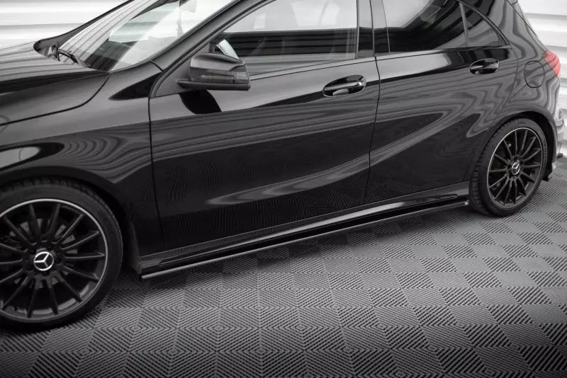 Maxton Design Seitenschweller (Paar) für Mercedes A AMG-Line W176 Facelif Hochglanz schwarz – Ansicht 1