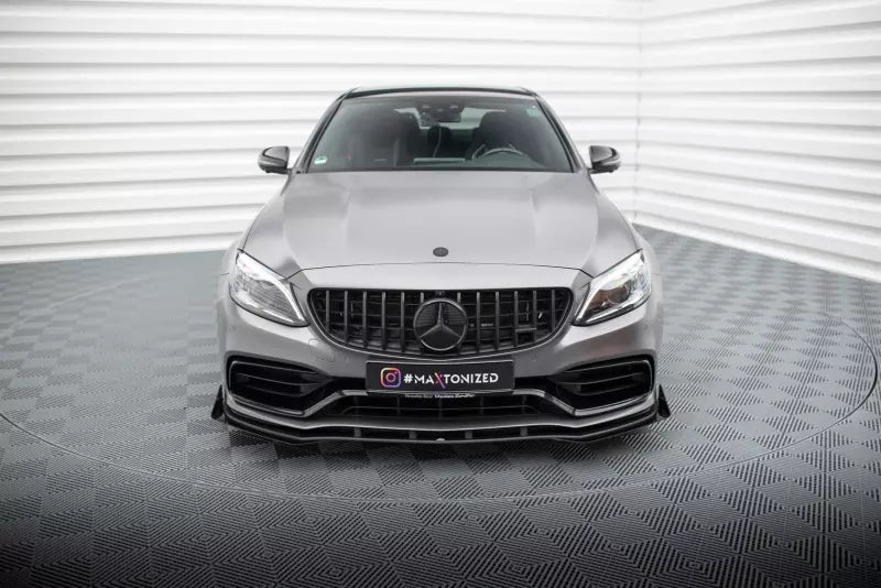 Maxton Design Street Pro Frontlippe für Mercedes C63 Limousine / Kombi W205 Facelift Hochglanz schwarz schwarz mit Hochglanz Flaps – Ansicht 2