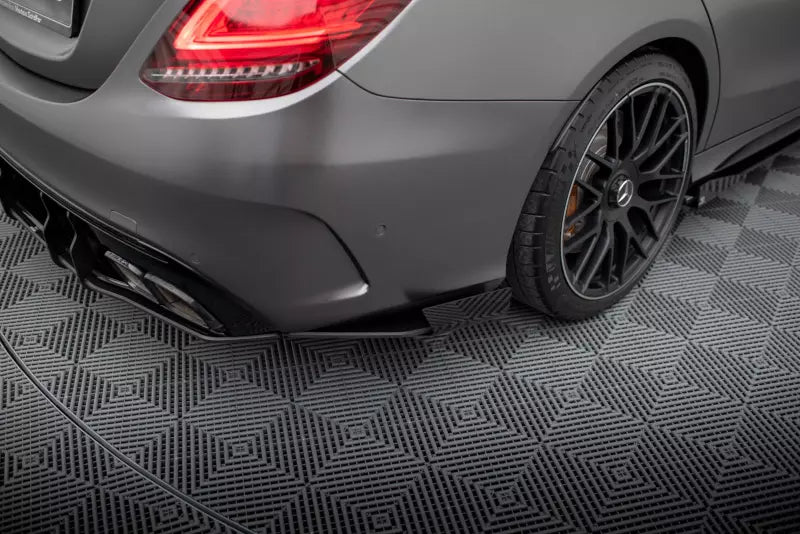 Maxton Design Street Pro Diffusor Flaps für Mercedes C63 Limousine / Kombi W205 Facelift Hochglanz schwarz matt schwarz mit Hochglanz Flaps – Ansicht 1