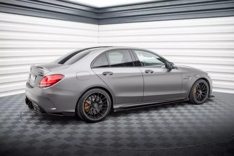 Maxton Design Street Pro Seitenschweller (Paar) für Mercedes C63 Limousine / Kombi W205 Facelift Hochglanz schwarz matt schwarz mit Hochglanz Flaps – Ansicht 3