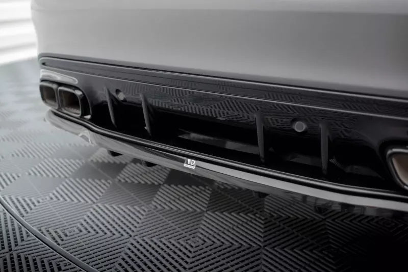 Maxton Design mittlerer Heckdiffusor DTM Look für Mercedes C63 Limousine / Kombi W205 Facelift Hochglanz schwarz – Ansicht 2