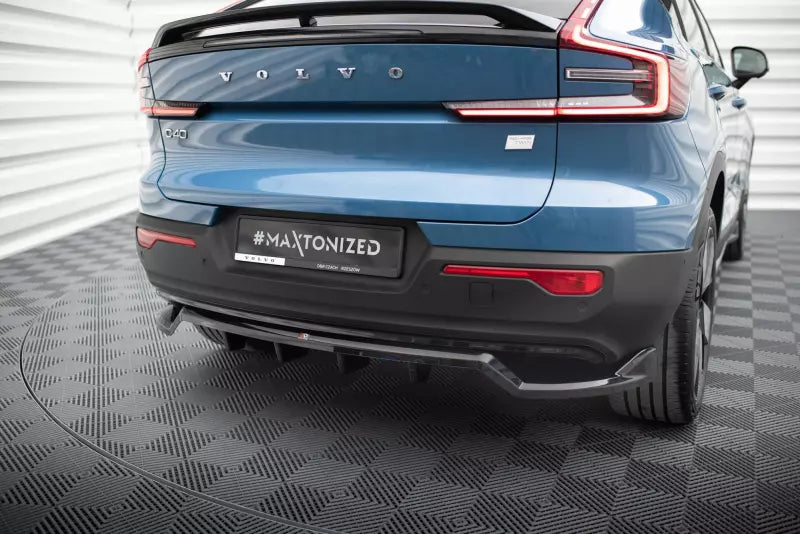 Maxton Design mittlerer Heckdiffusor DTM Look für Volvo C40 Mk1 Hochglanz schwarz – Ansicht 1
