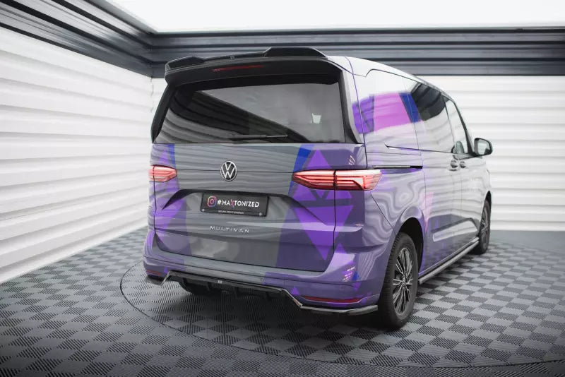 Maxton Design mittlerer Heckdiffusor DTM Look für Volkswagen Multivan T7 Hochglanz schwarz – Ansicht 3