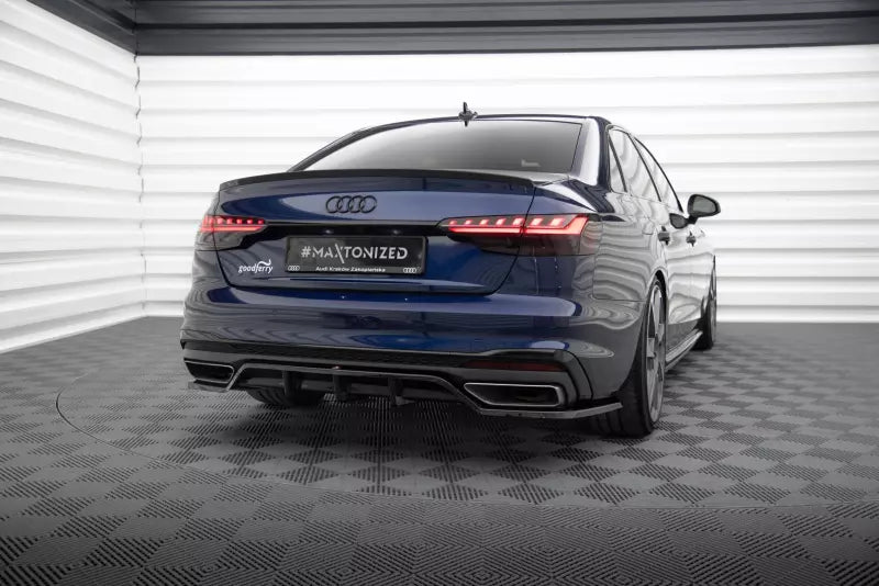 Maxton Design mittlerer Heckdiffusor DTM Look V.2 für Audi A4 S-Line B9 Facelift Hochglanz schwarz – Ansicht 2