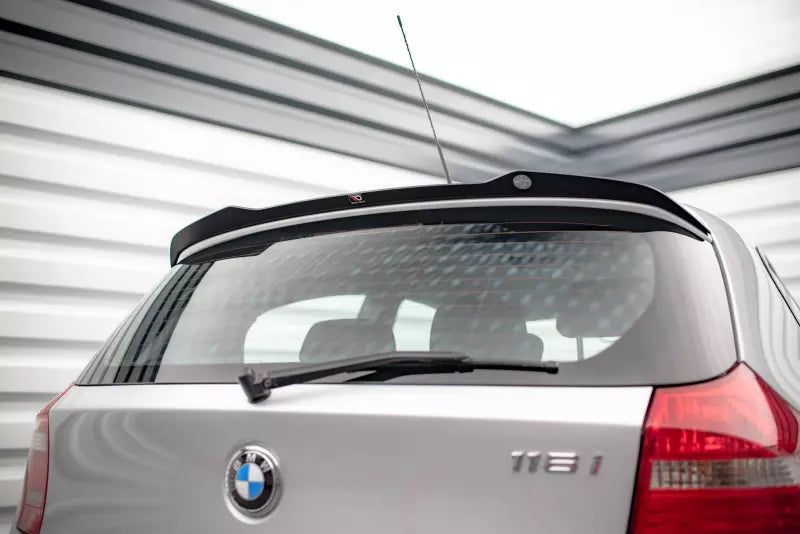 Maxton Design Heckspoiler Lippe V.2 für BMW 1er E81 Facelift Hochglanz schwarz – Ansicht 1
