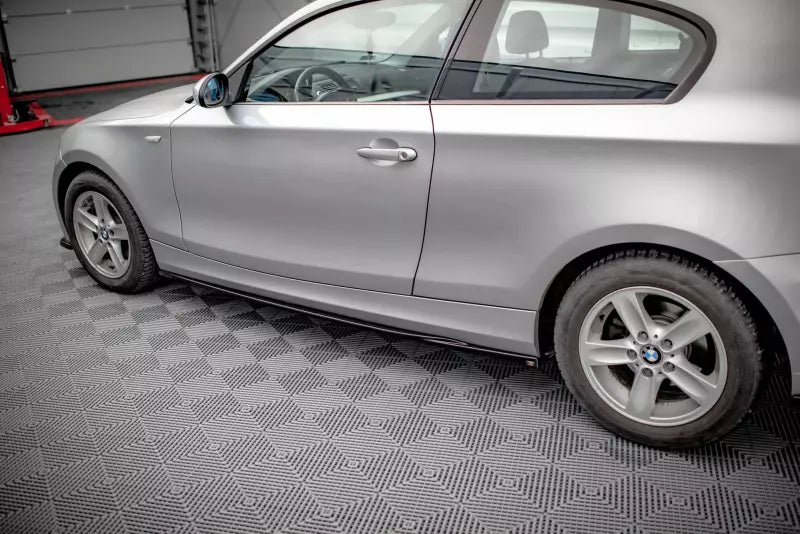 Maxton Design Seitenschweller (Paar) V.2 für BMW 1er E81 Facelift Hochglanz schwarz – Ansicht 3