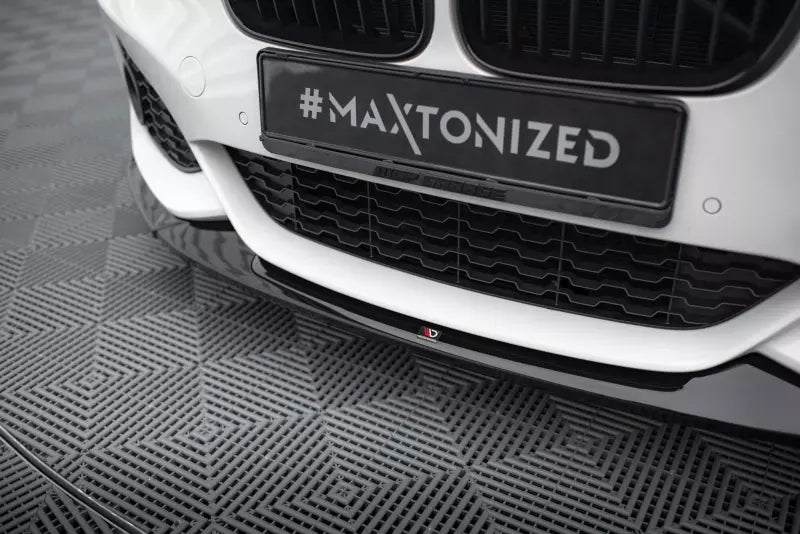 Maxton Design Frontlippe V.4 für CSL Look BMW 1er M-Paket / M140i F20 Facelift Hochglanz schwarz – Ansicht 3