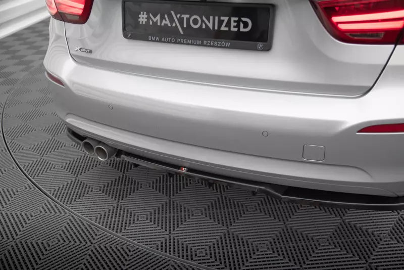 Maxton Design mittlerer Heckdiffusor DTM Look für BMW 3er GT F34 Facelift Hochglanz schwarz – Ansicht 3