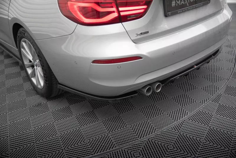 Maxton Design mittlerer Heckdiffusor DTM Look für BMW 3er GT F34 Facelift Hochglanz schwarz – Ansicht 4