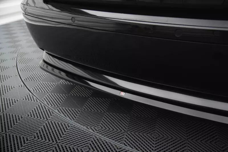 Maxton Design Heckdiffusor für BMW 7 E65 Hochglanz schwarz – Ansicht 3