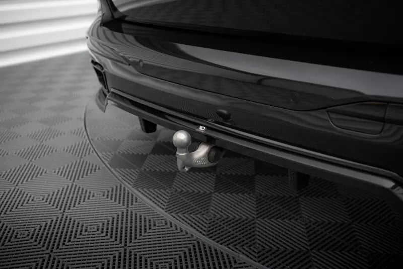 Maxton Design mittlerer Heckdiffusor DTM Look für BMW X7 M-Paket G07 Facelift Hochglanz schwarz – Ansicht 3