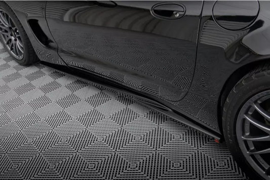 Maxton Design Seitenschweller (Paar) für Chevrolet Corvette C5 Hochglanz schwarz – Ansicht 1