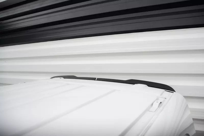 Maxton Design Heckspoiler Lippe für Citroen Jumpy Mk3 Hochglanz schwarz – Ansicht 2