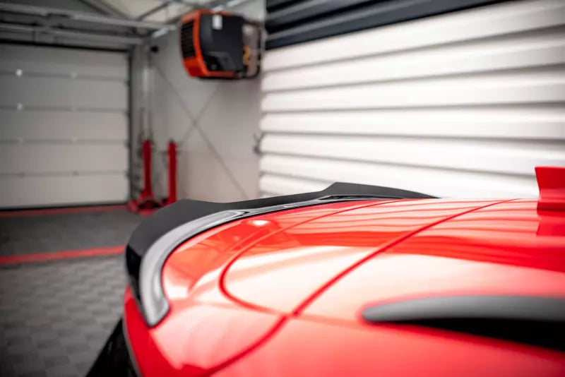 Maxton Design Heckspoiler Lippe V.2 für Ford Focus Kombi ST-Line Mk4 Hochglanz schwarz – Ansicht 3