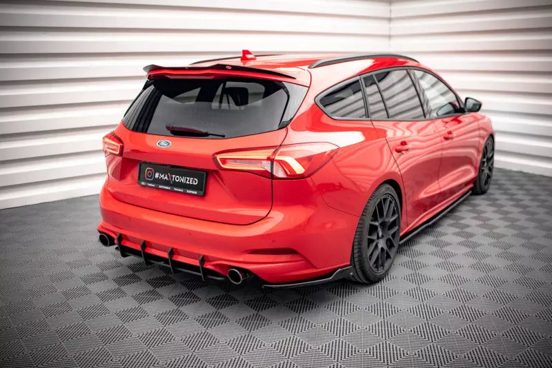 Maxton Design Diffusor Flaps V.6 für Ford Focus Kombi ST Mk4 Hochglanz schwarz – Ansicht 2
