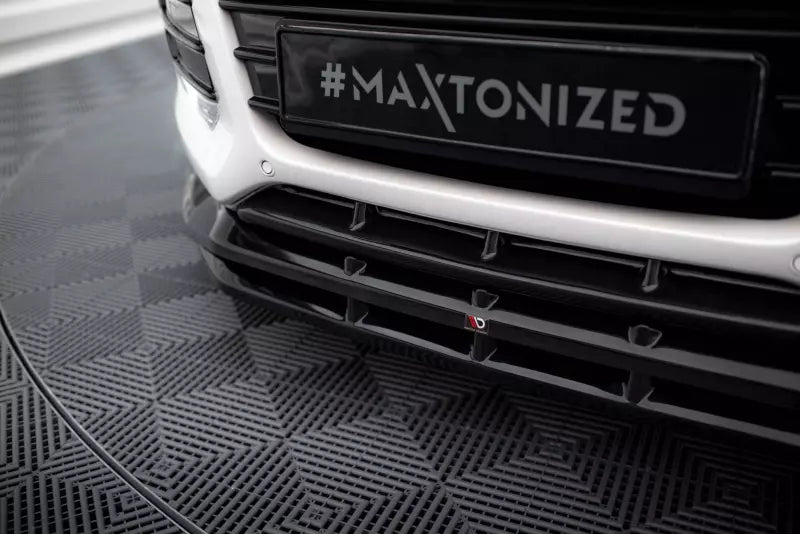 Maxton Design Frontlippe für Ford Kuga ST-Line Mk2 Hochglanz schwarz – Ansicht 3
