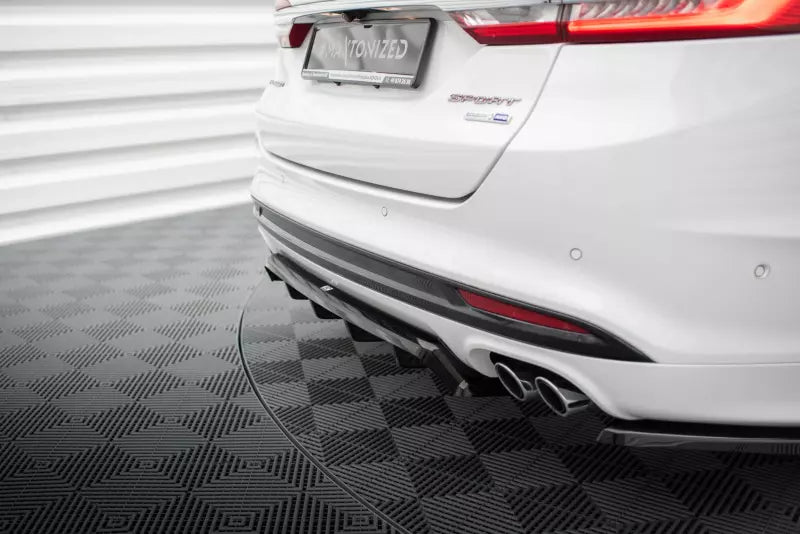Maxton Design mittlerer Heckdiffusor DTM Look für Ford Mondeo Sport Mk5 Facelift / Fusion Sport Mk2 Facelift Hochglanz schwarz – Ansicht 2
